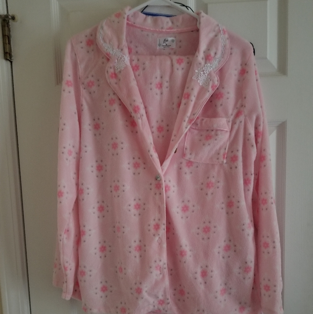Never been used. (No Tags ) pink PJs- Medium